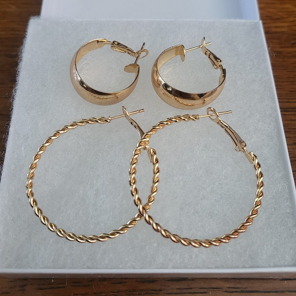 Elegant Gold Hoop Earrings Set